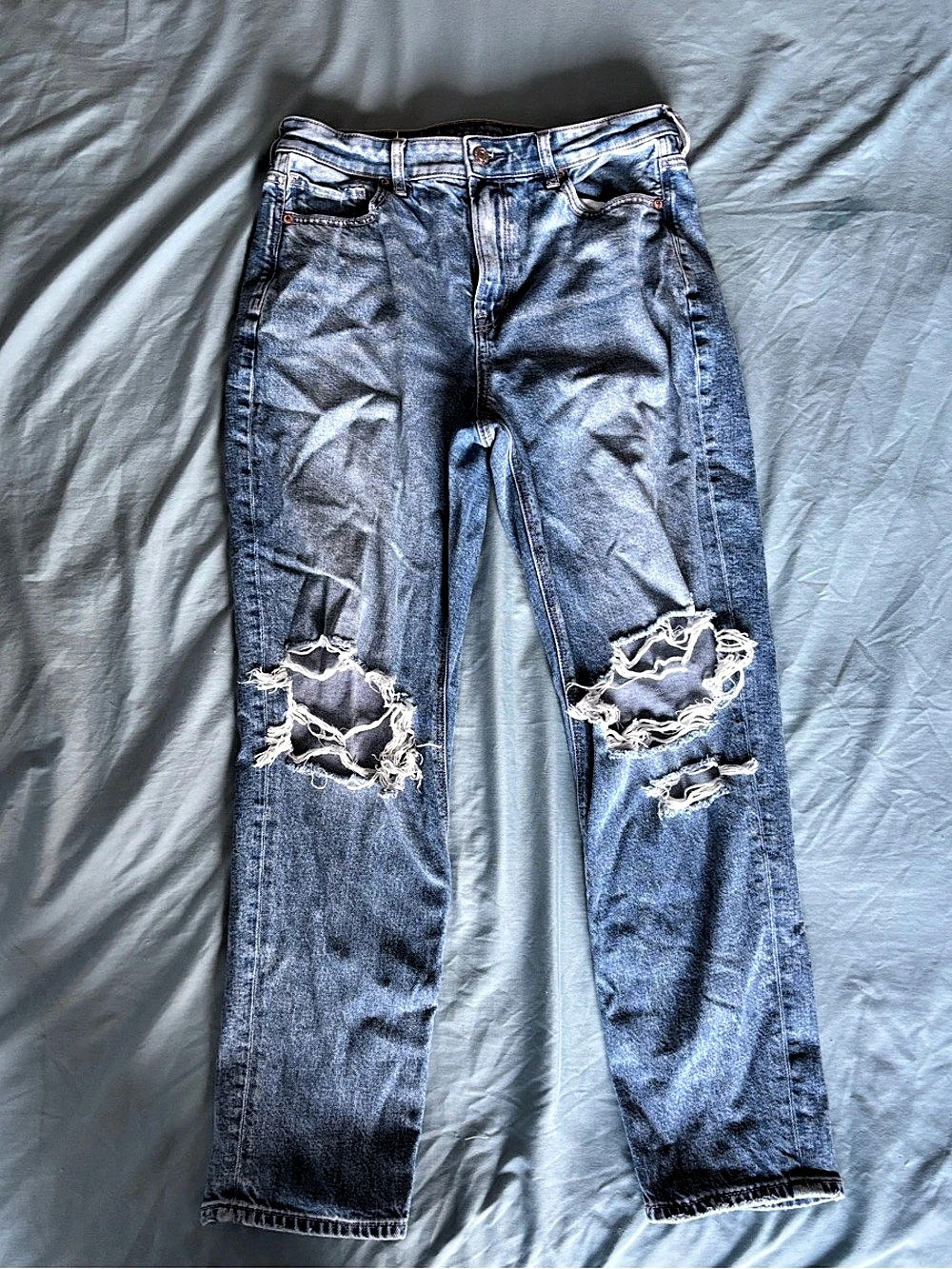 American Eagle Strigid Mom Jean High Rise Blue Waist 10